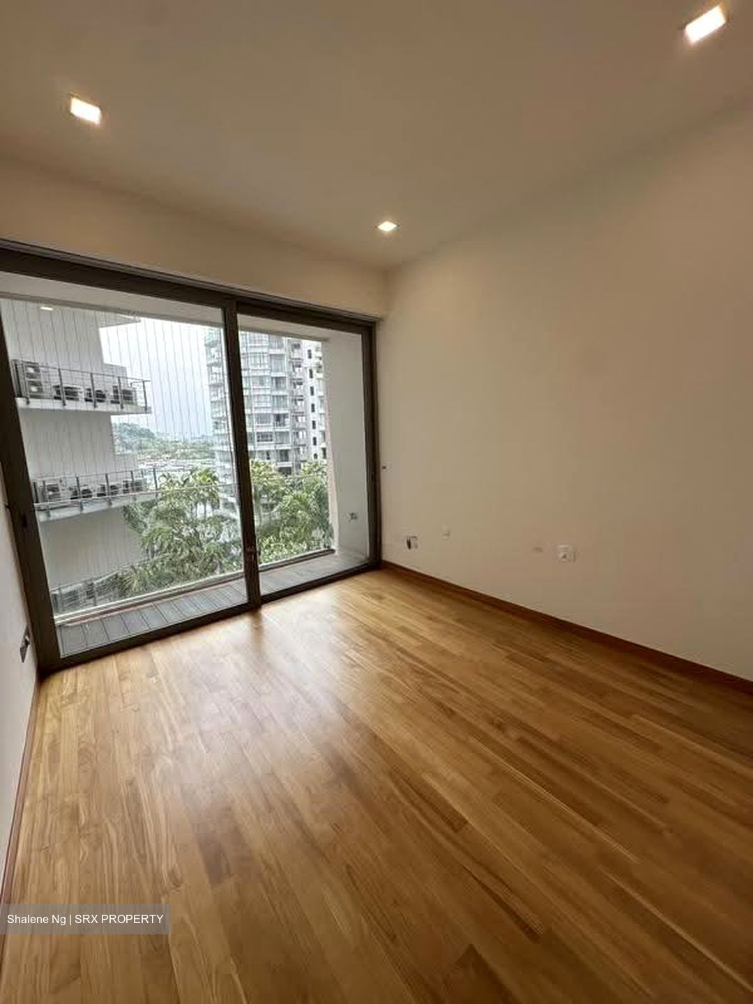 The Oceanfront @ Sentosa Cove (D4), Condominium #621952731